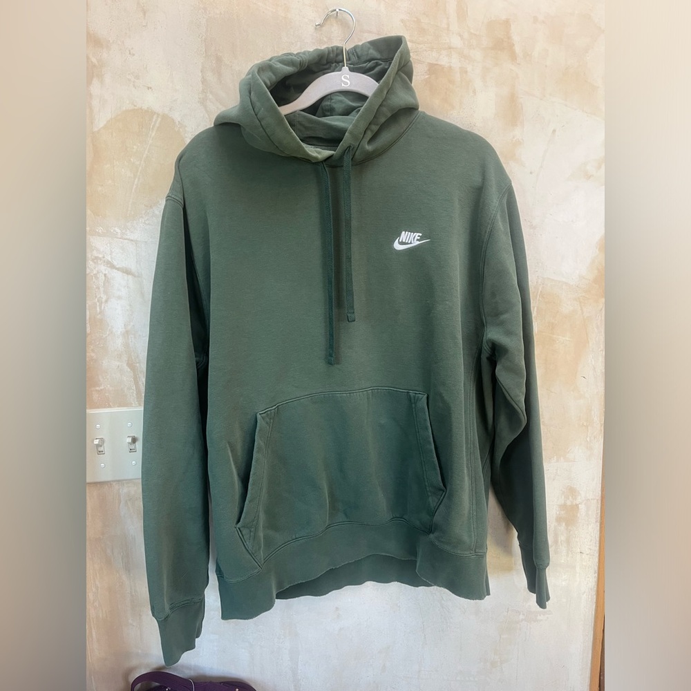 Nike forest green hoodie size L